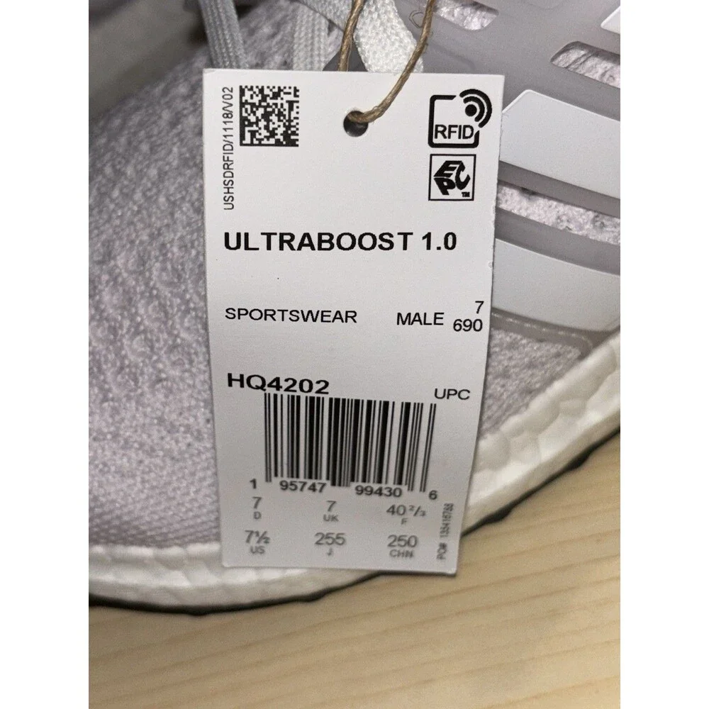 New Mens Adidas Ultraboost 1.0 Cloud white Shoes Size 7.5 Retail $180